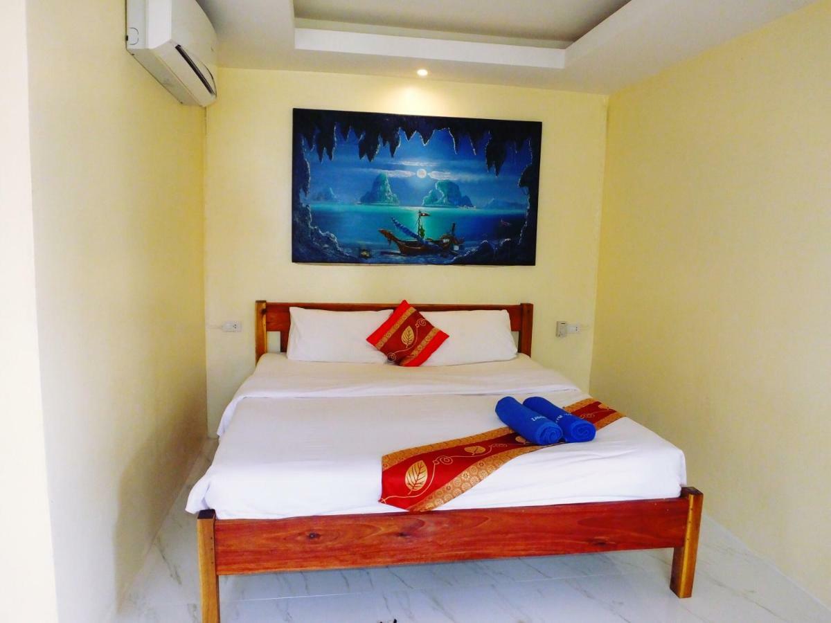 Blue Andaman Lanta Resort Ko Lanta Esterno foto