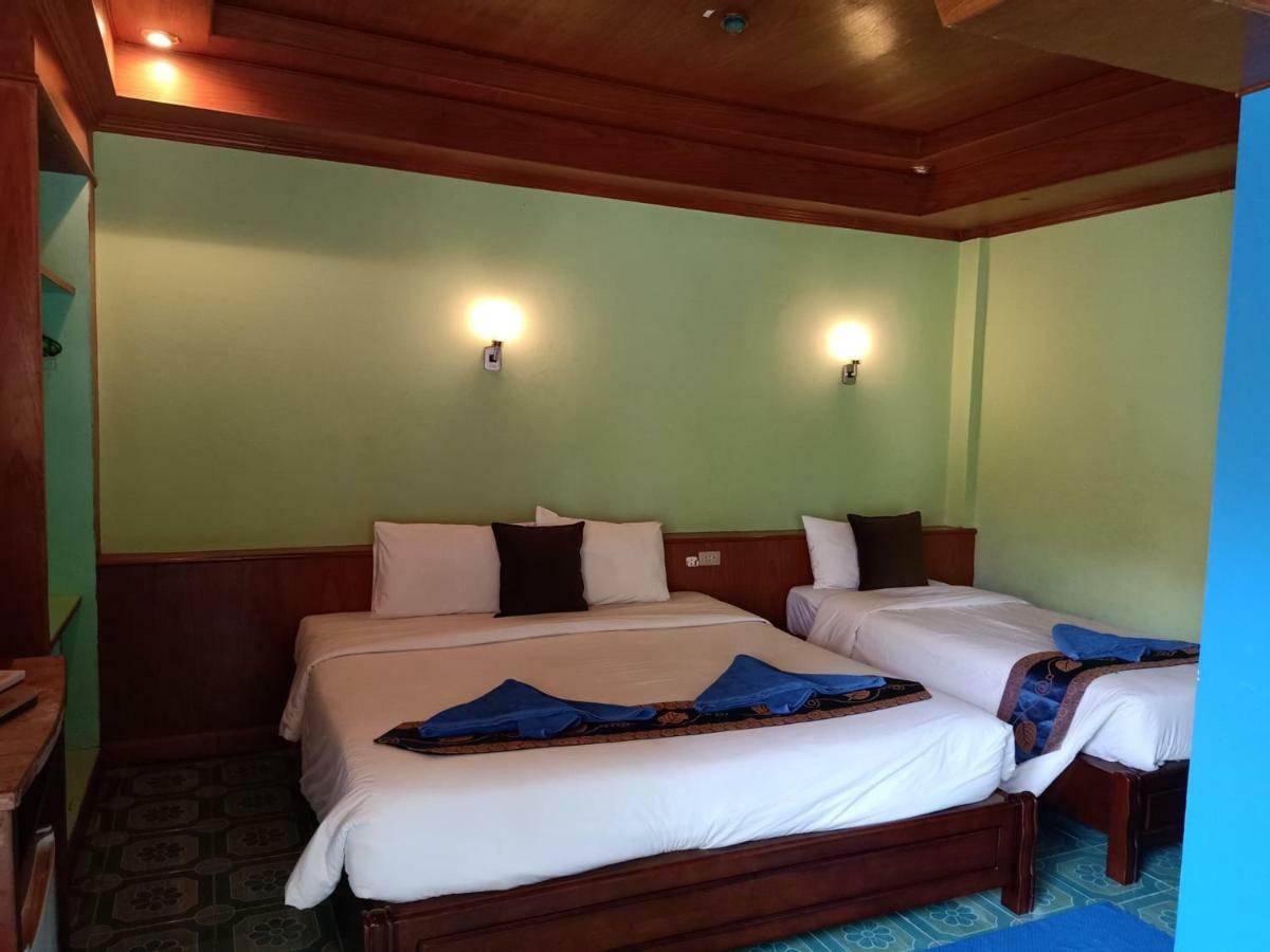Blue Andaman Lanta Resort Ko Lanta Esterno foto